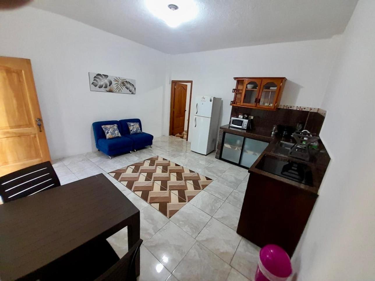 Apartahotel Casa Soleil Puerto Villamil Zimmer foto