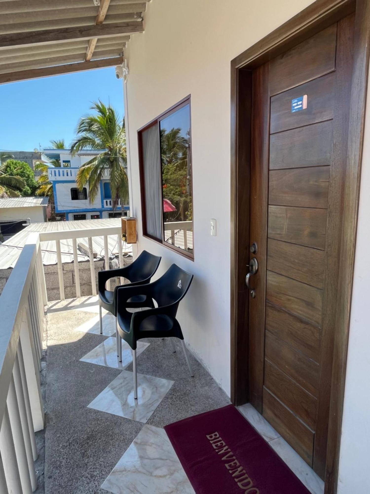 Apartahotel Casa Soleil Puerto Villamil Zimmer foto